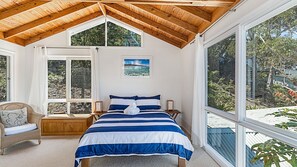 3 chambres, fer et planche à repasser, accès au Wi-Fi (inclus)