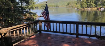 Winnespaukee lake front rental with private beach