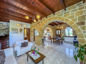 TV connectée, cheminée