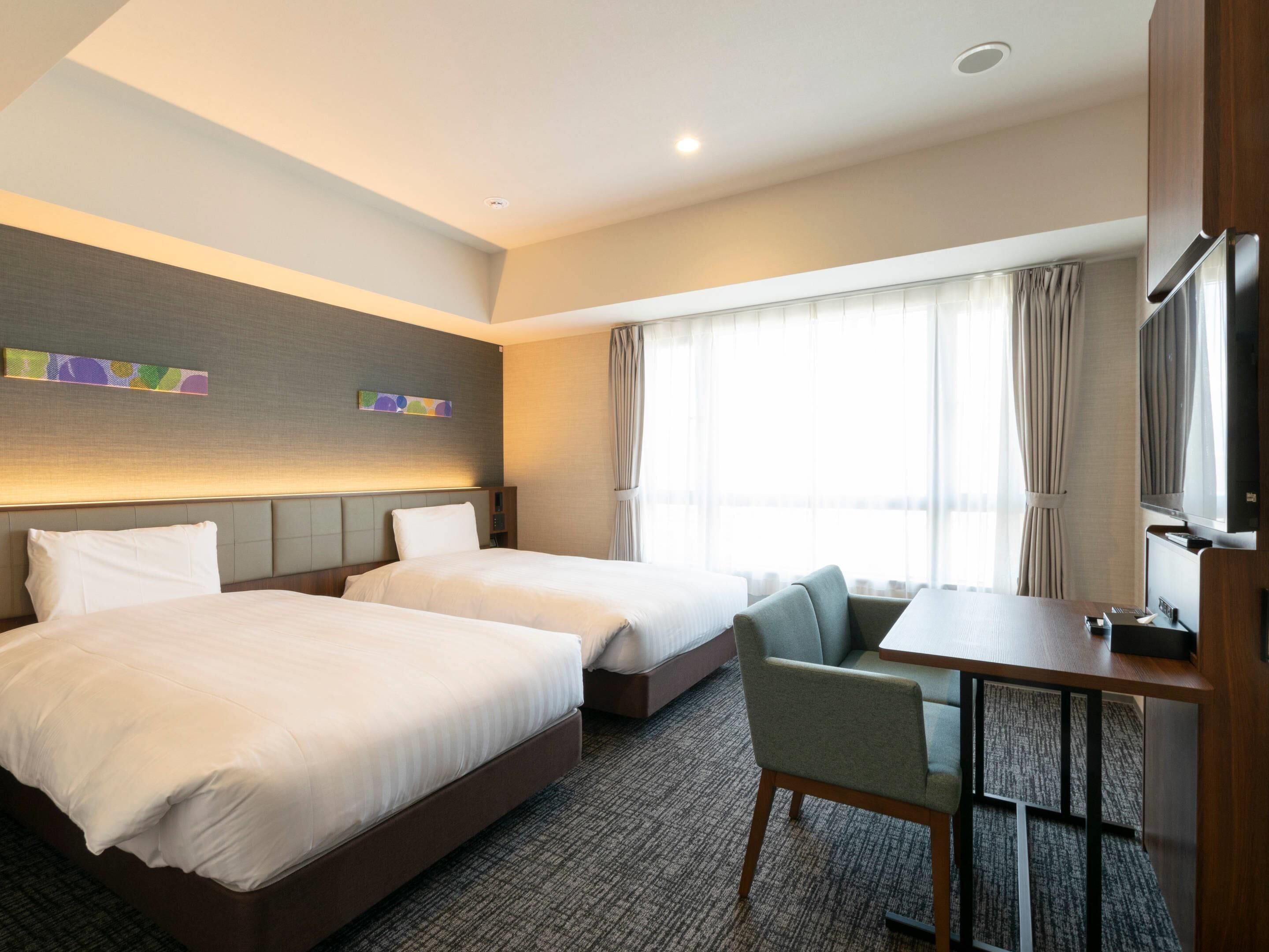 Standard Room, 2 Twin Beds, Non Smoking | Premium bedding, in-room safe, desk, blackout drapes