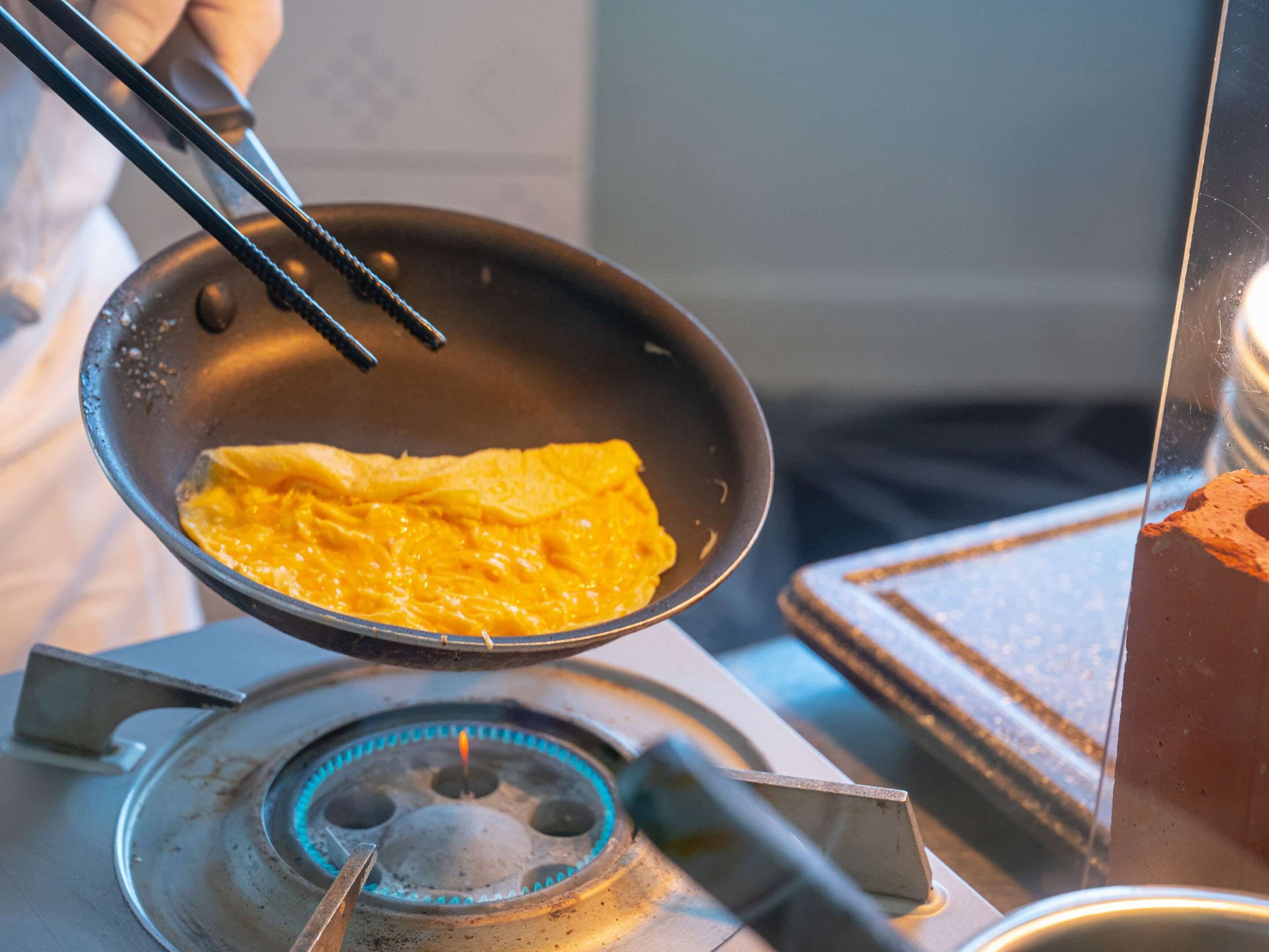daily buffet breakfast (jpy 1650 per person)