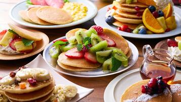 Daily buffet breakfast for a fee