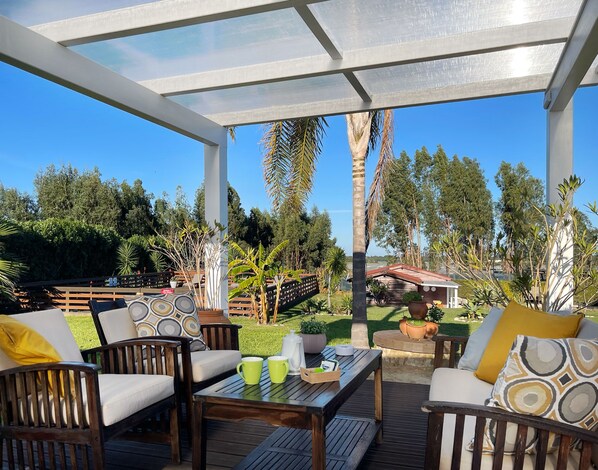 Terrace/patio - Cosy one Bedroom House 5 minutes from Zambujeira do Mar - House 3 (Zambujeira do Mar)