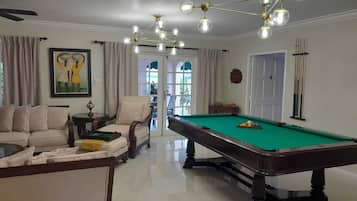 Game room