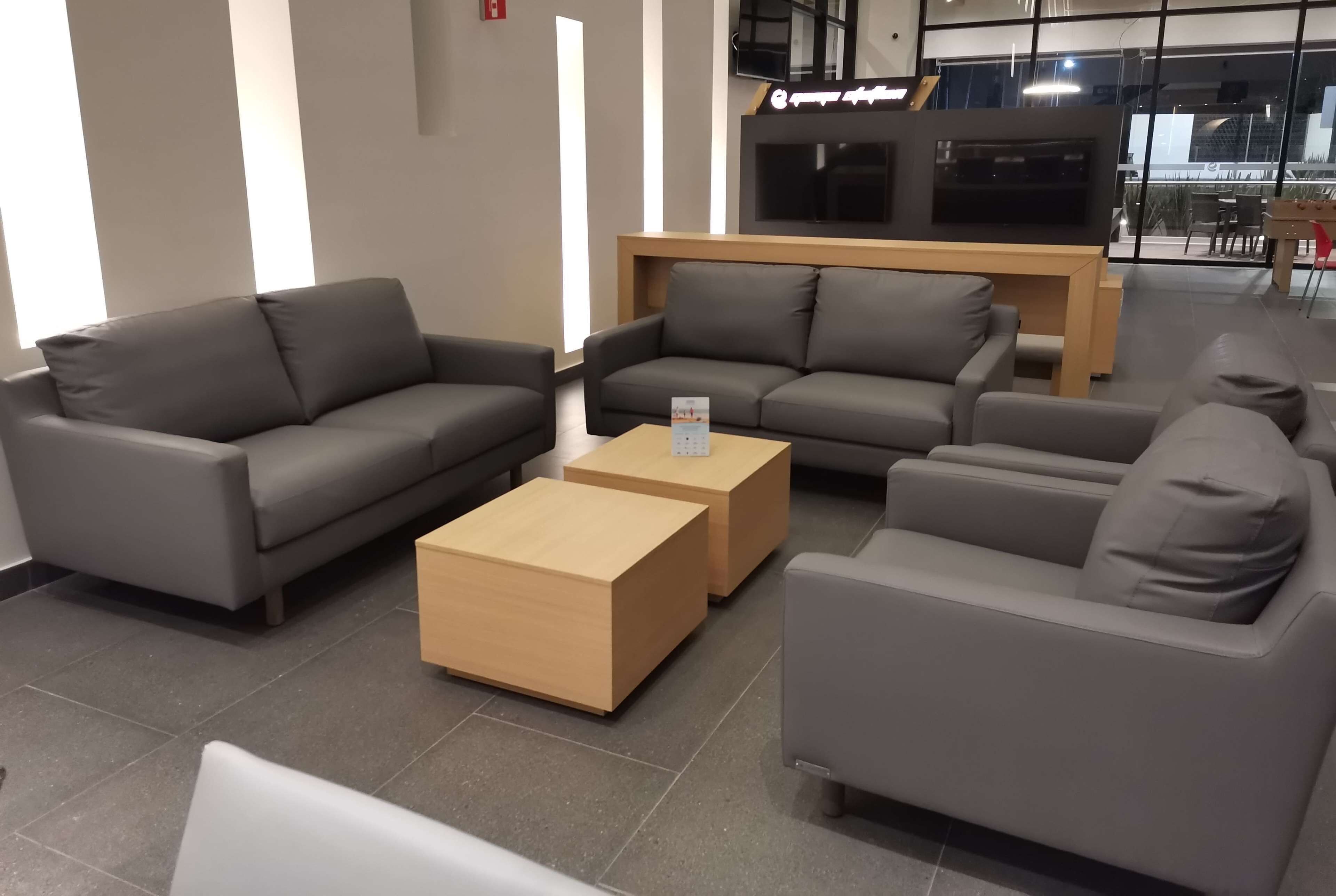 breakfast, lunch, dinner served; al fresco dining