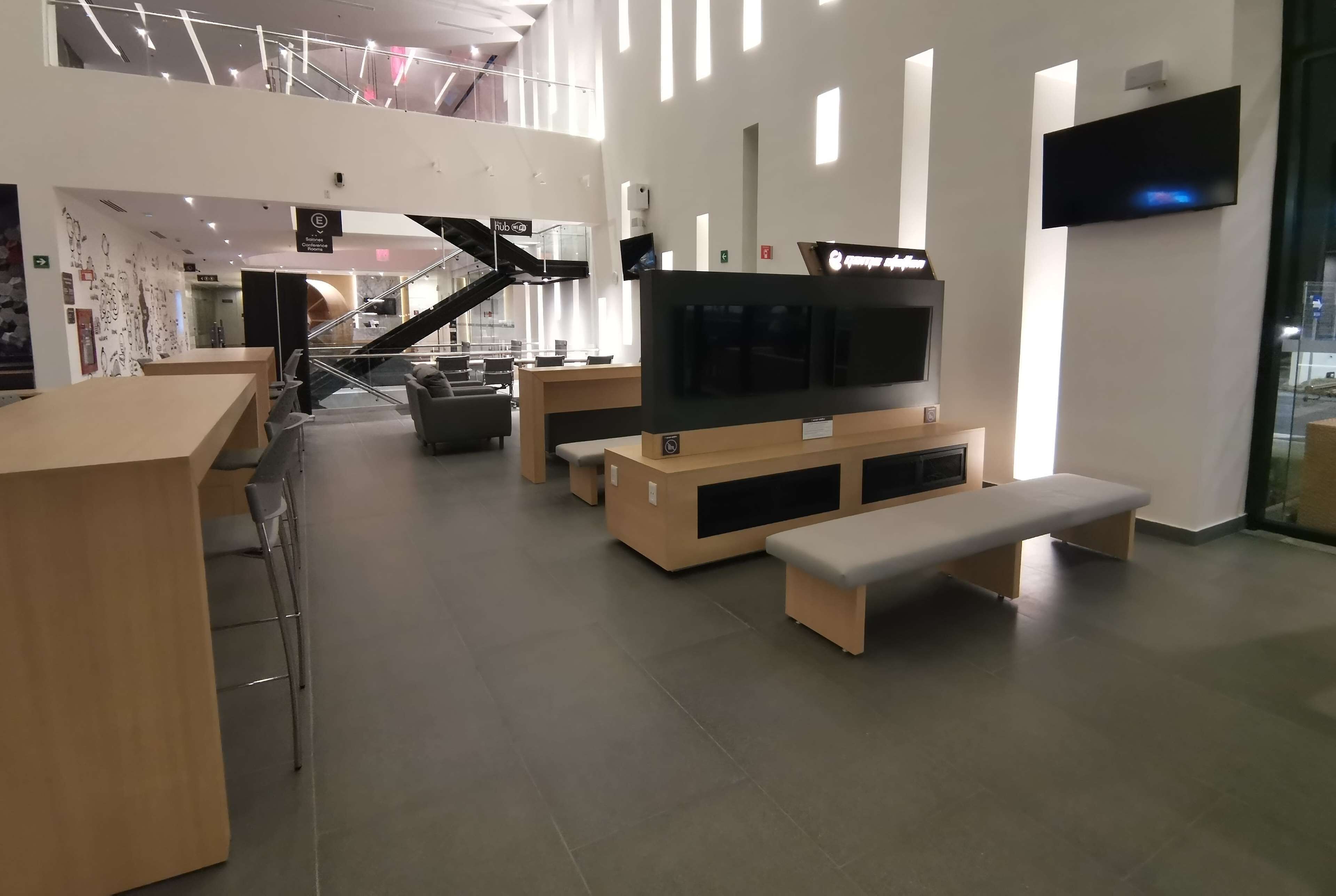 breakfast, lunch, dinner served; al fresco dining