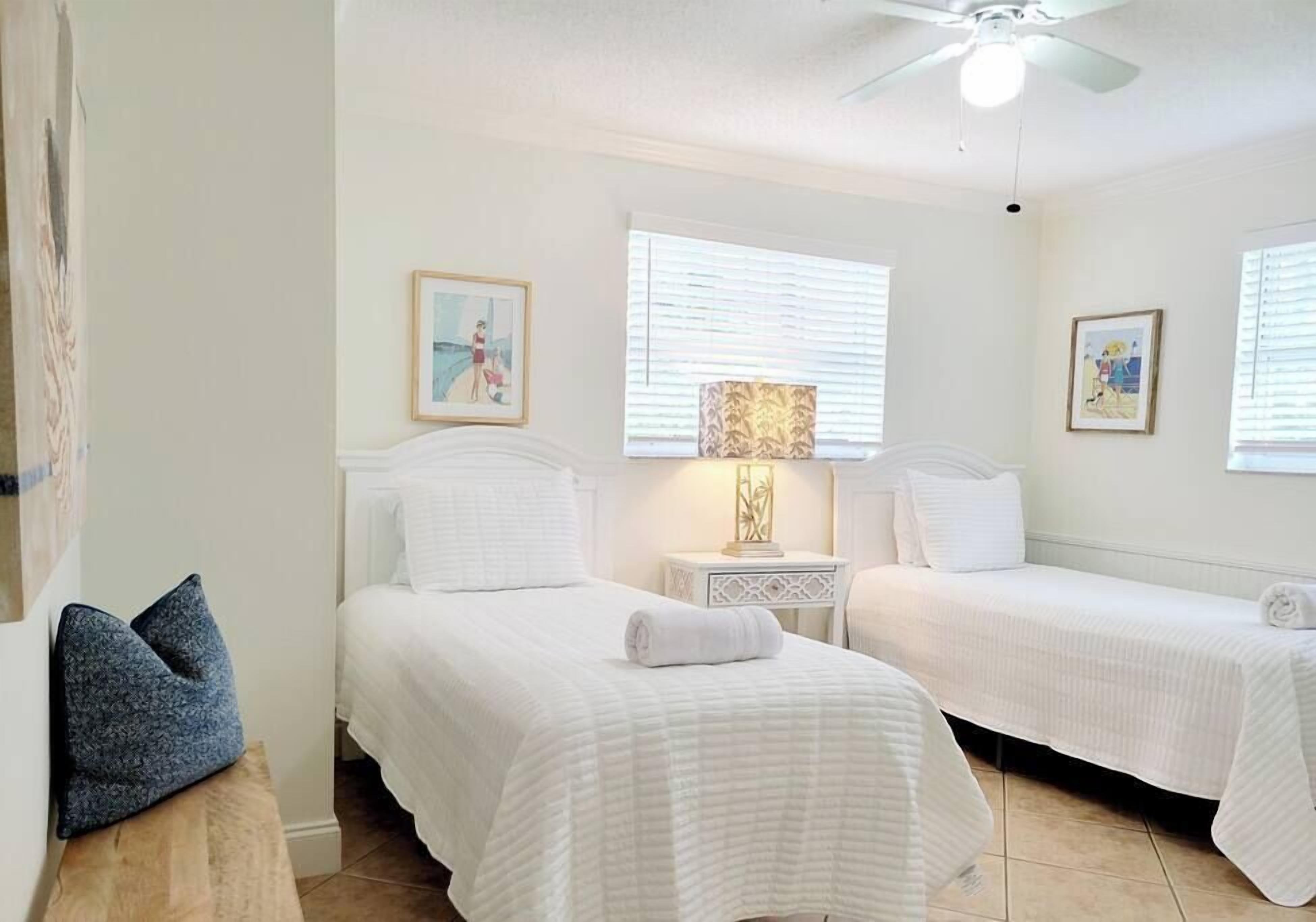 559 Park Place | Orchid Villa - Minutes to Beaches