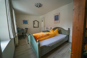 Kamar Double | Minibar, meja kerja, dan Wi-Fi gratis