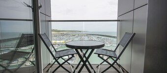 Orion Marina Sea View Parking by Brighton Holiday Lets