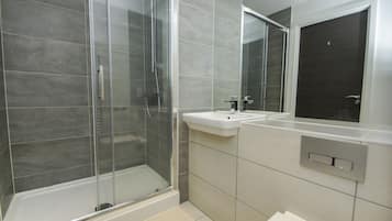 Cottage | Bathroom