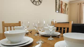 Cottage | Dapur pribadi | Oven, kompor, mesin pencuci piring, dan ketel listrik