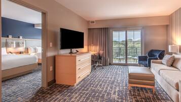 Suite, 1 habitación, balcón (View, Island) | 1 dormitorio, ropa de cama hipoalergénica, caja fuerte