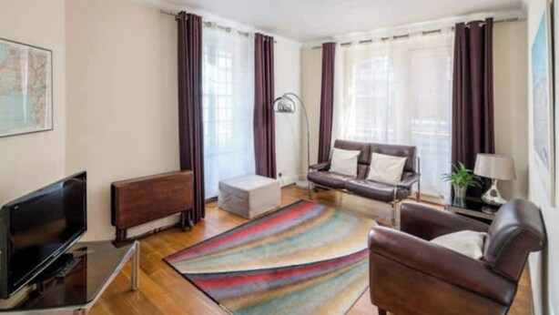 Living area - Modern Comfort 2 BDR Wifi Bayswater (London)