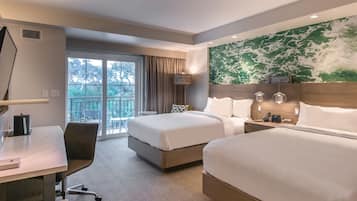 Phòng, 2 giường cỡ queen, không hút thuốc (Balcony) | Bộ đồ giường kháng dị ứng, chăn bông, minibar, két bảo mật tại phòng