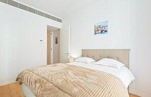 1 bedroom, iron/ironing board, Internet, bed sheets
