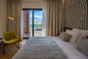 4 chambres, fer et planche à repasser, Wi-Fi, draps fournis