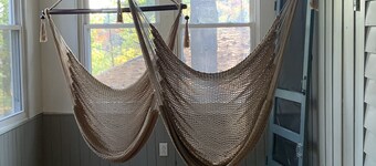 Peaceful Lakeview Cottage near Ski Resorts