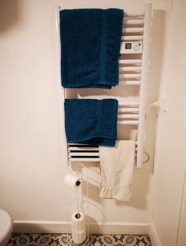 Studio Haut de Gamme tt confort cœur de ville Riom