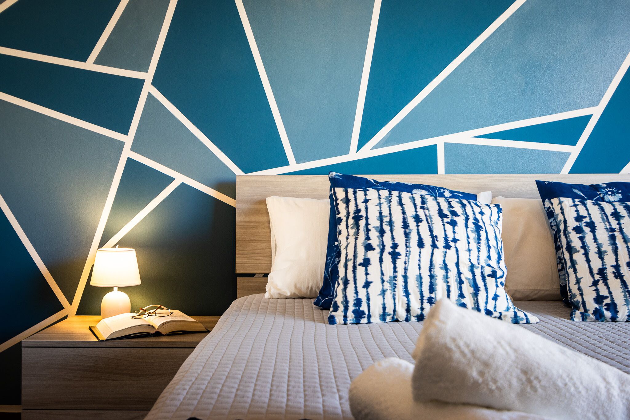 Blue Wave Apartment [ Arona - Lago Maggiore]