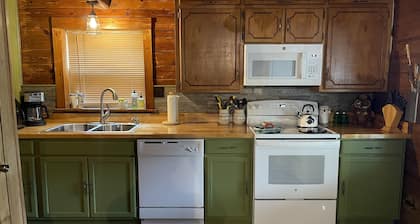 Lake Palo Pinto<br>Rustic, waterfront cabin<br>Steps from private boat dock