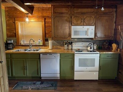 Lake Palo Pinto<br>Rustic, waterfront cabin<br>Steps from private boat dock