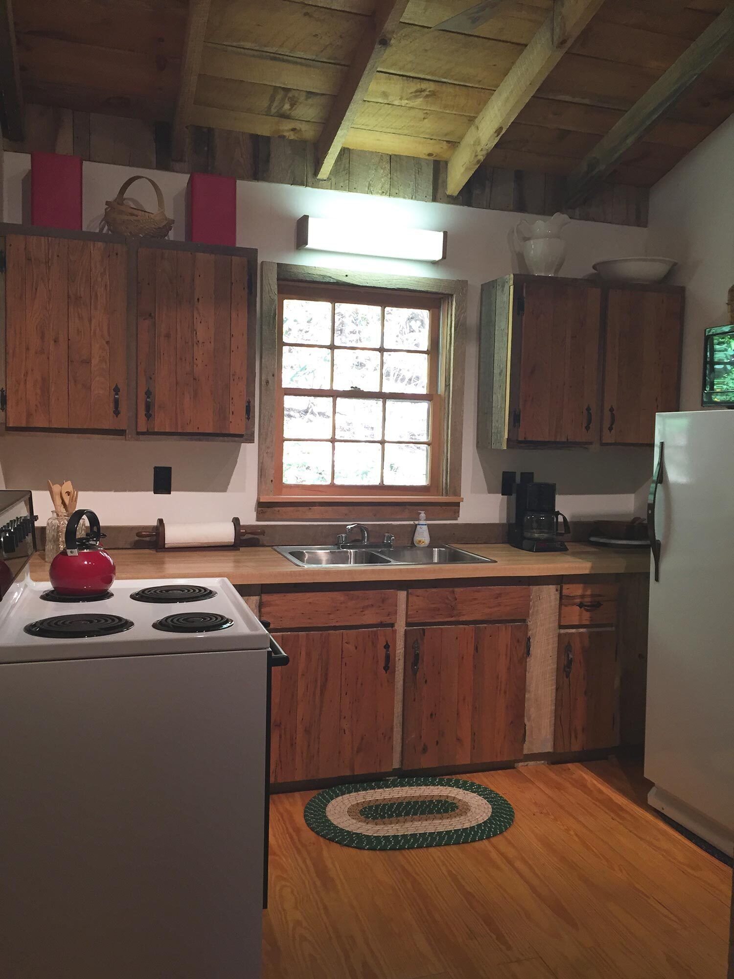 Beautifully-restored 200-year-old Log Cabin off the Blue Ridge Parkway