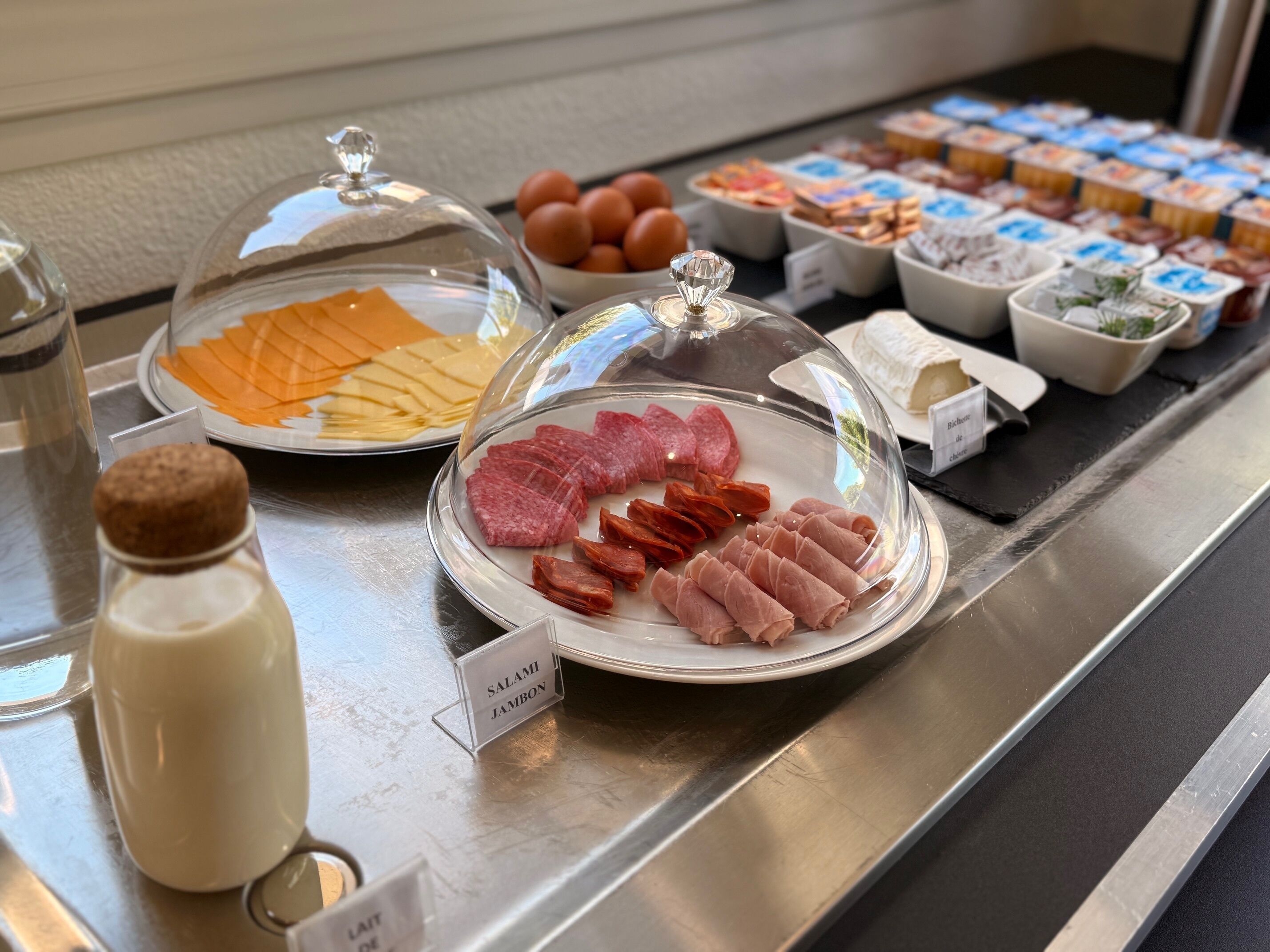 daily buffet breakfast (eur 8.95 per person)