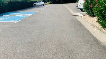 Tilrettelagt parkering
