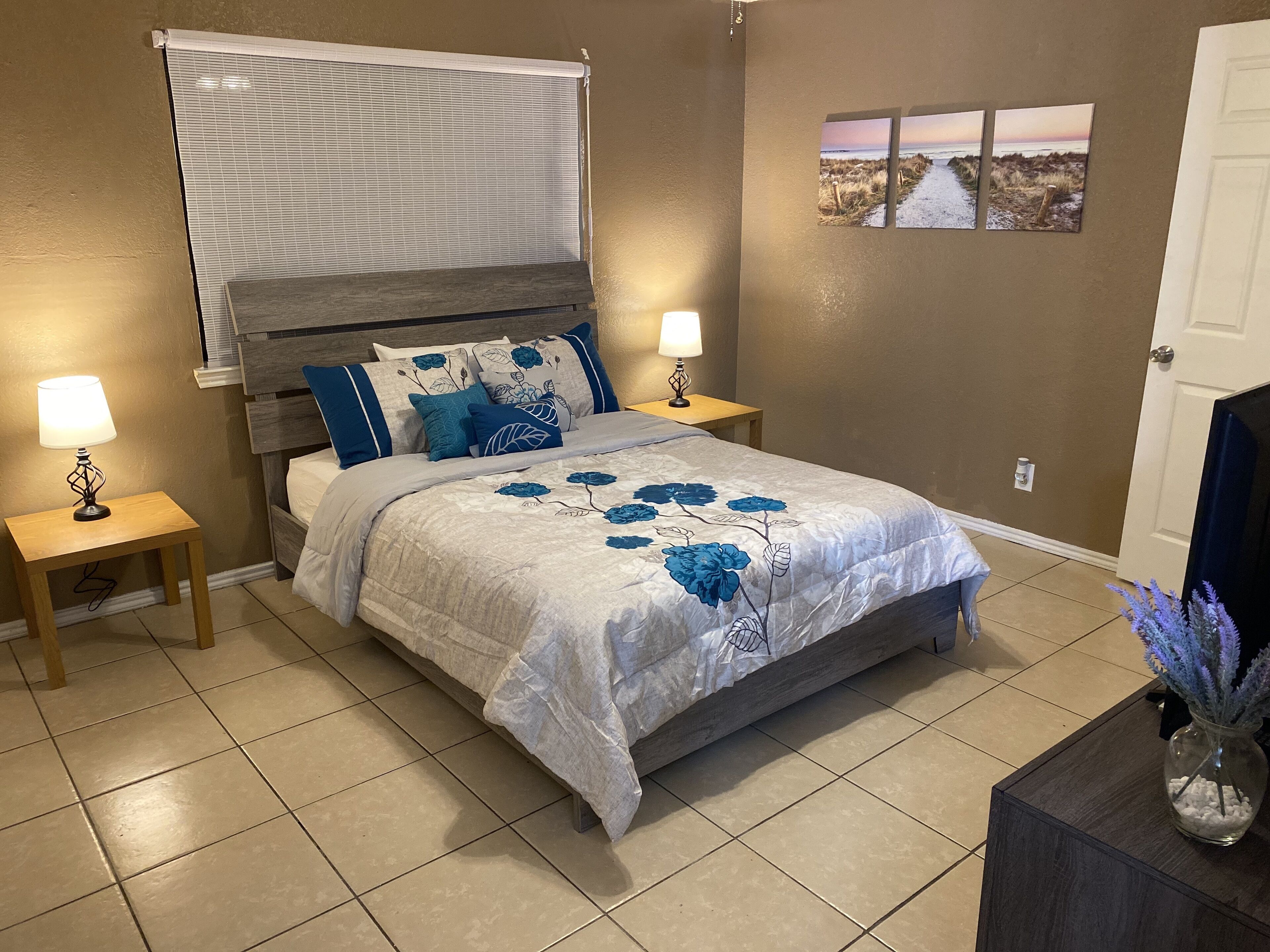 Spectacular 3 Bed 2 Bath Family Game House