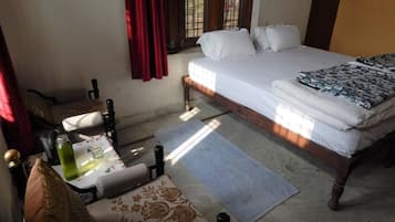 2 bedrooms, bed sheets
