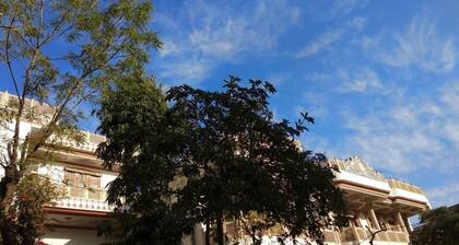 Vishal Villa - Suite 1