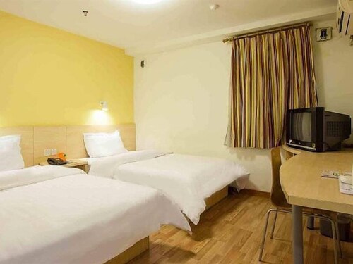 7 Days Inn Chongqing Wanzhou Wanda Square Branch