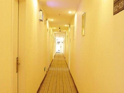 7 Days Inn Chongqing Wanzhou Wanda Square Branch