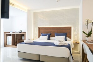 Room - El Puerto Apartments (Ibiza Town)