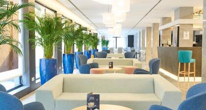 El Puerto Apartments