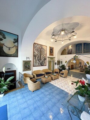 Interior - Zi Carmela (Forio)