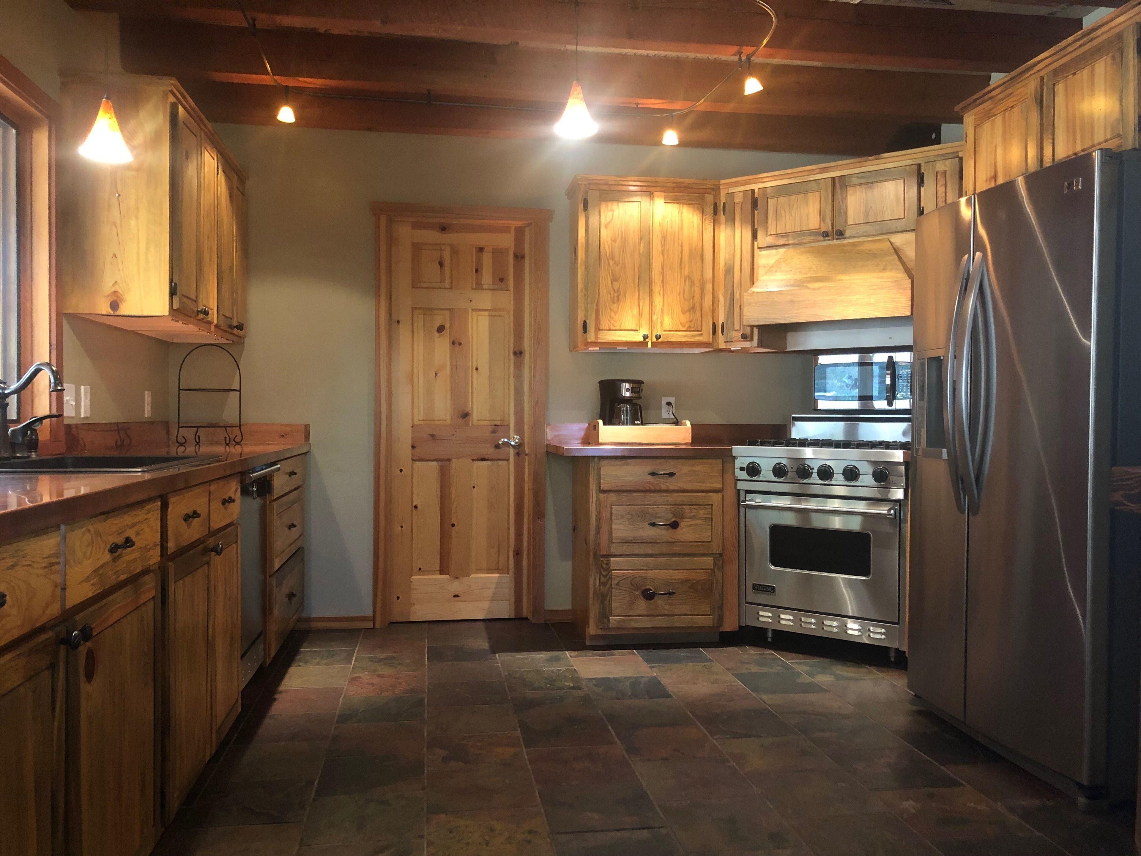 Clean, @ End-of-the-Road, Peaceful and Relaxing