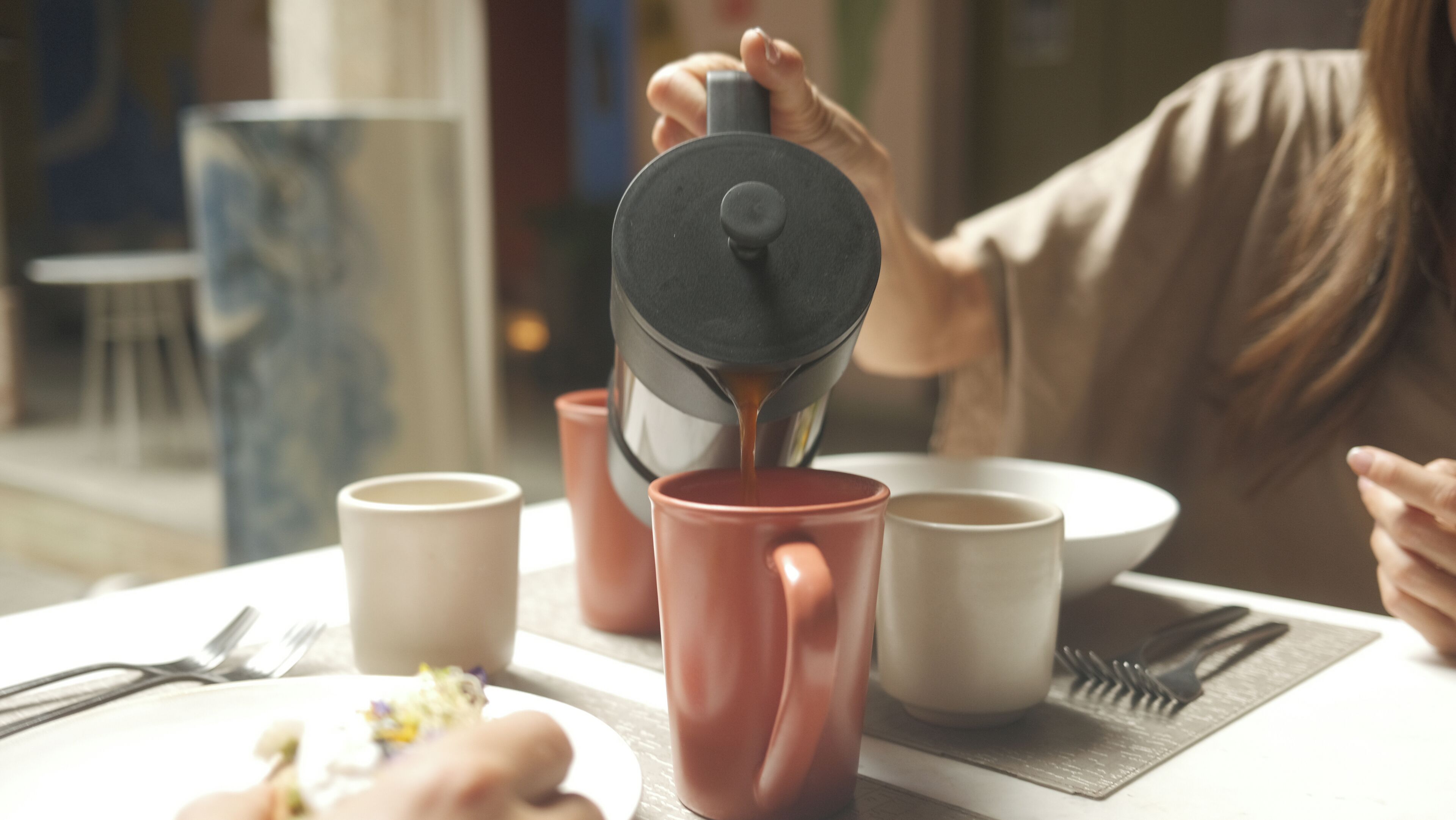 free daily full breakfast