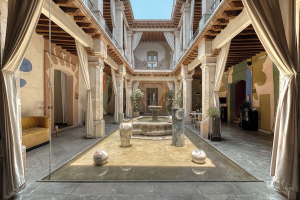 Detall de l'interior