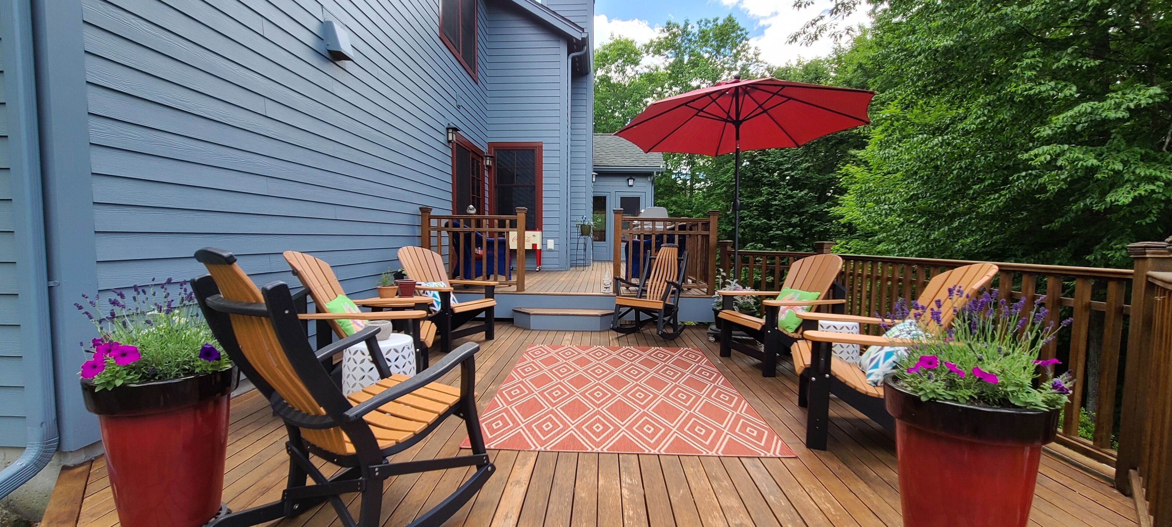 Single family winter getaway with large fireplace