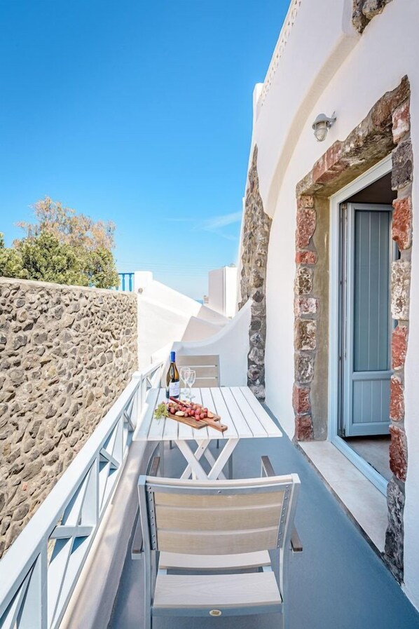 รับประทานอาหารกลางแจ้ง