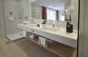 Bathroom - Impuls Hotel Tirol (Bad Hofgastein)