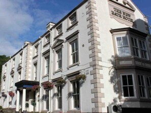 Exterior - New Bath Hotel (Matlock)