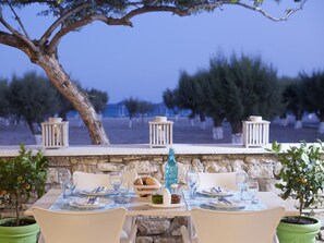 Property grounds - Fito Hotel (Samos)