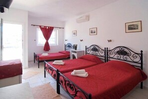 Room - Akrotiraki (Mykonos)