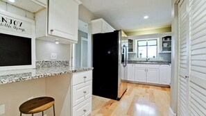 Imagen sin descripción, 2 de 49, botón