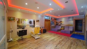 Unclassified image, 3 of 45, button