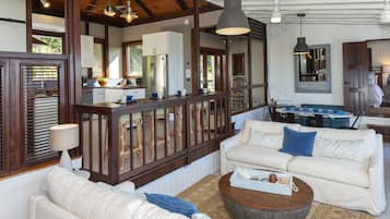 Smart TV, stereo, printers