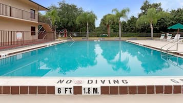 Piscina externa