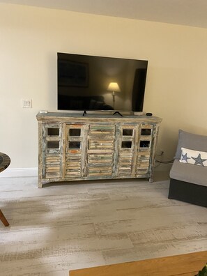 Smart TV y impresora 